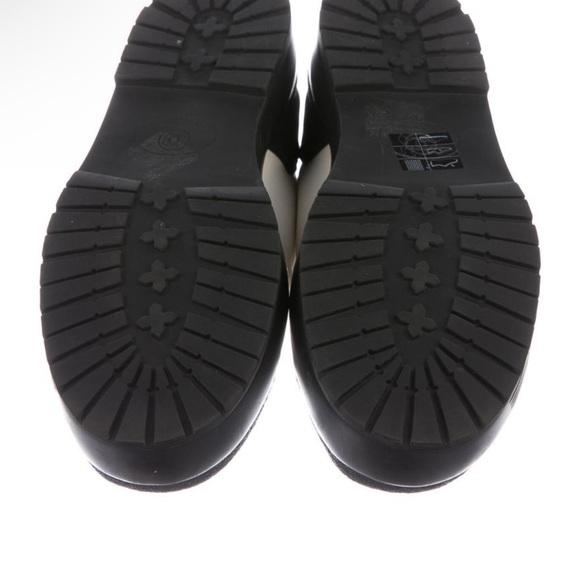 Chanel sneakers 100% authentic - Picture 5 of 5